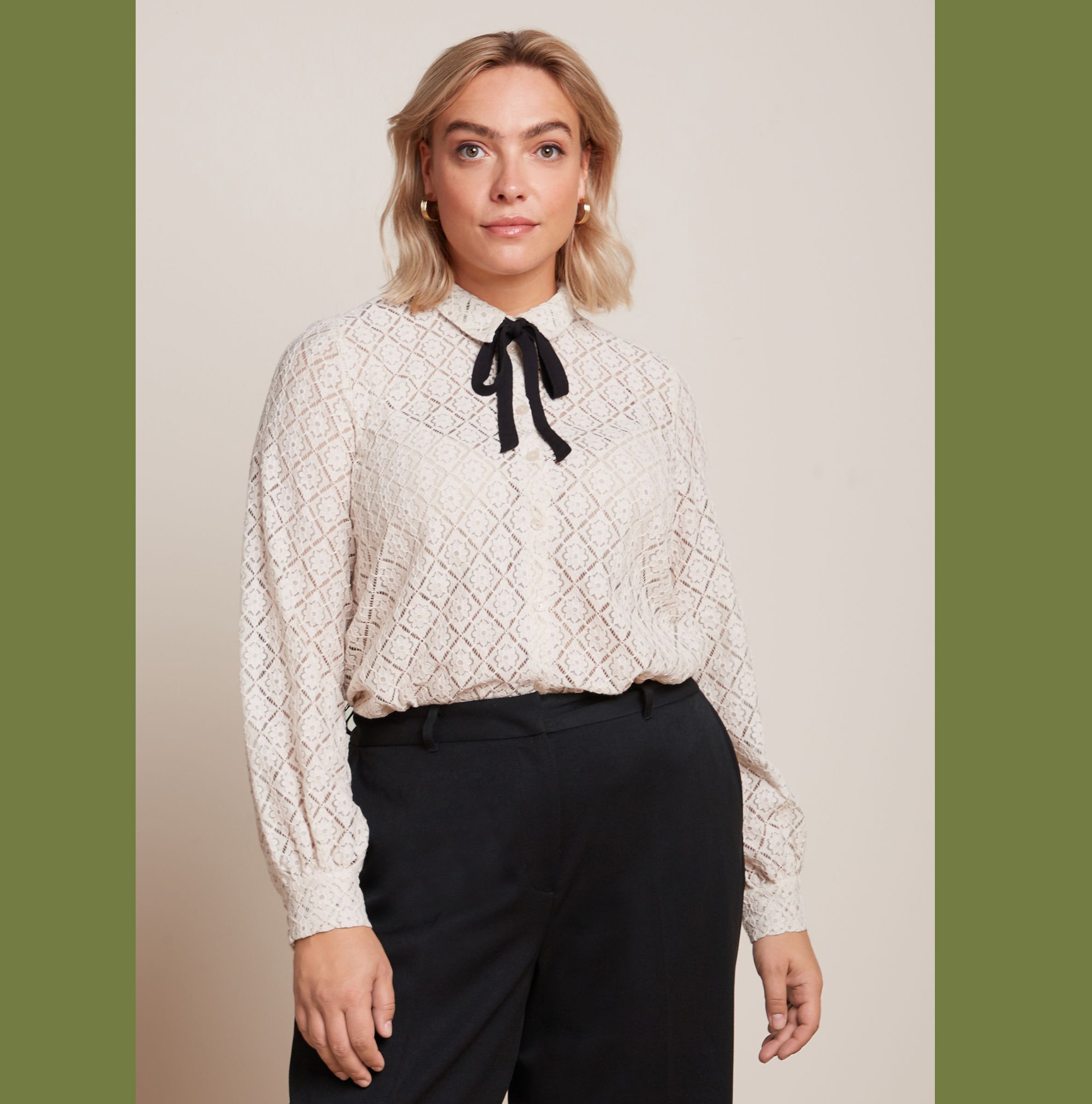 King Louie Bluse Maisie Blouse Artiste Lace, Farbe: Ivory, Größe 40/L